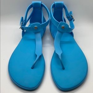 Hunter Light Blue T-Bar Sandals. Size 9.